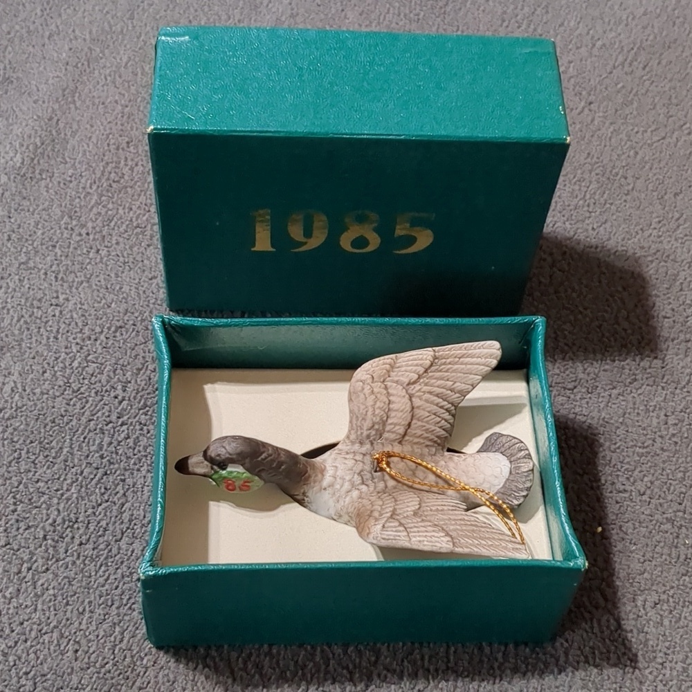 Vintage duck 1985 christmas ornament made in japan